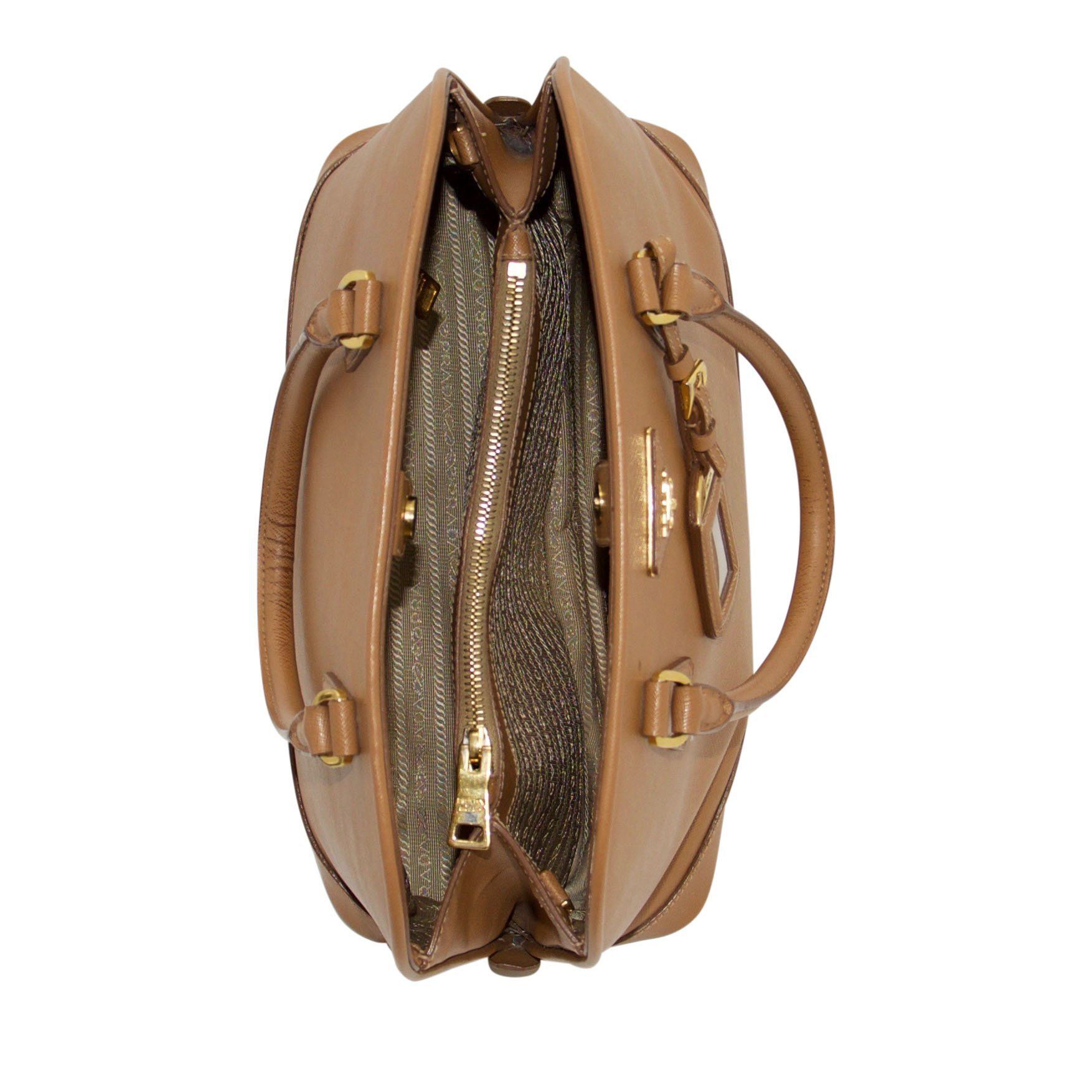 Prada Large Saffiano Lux Promenade Bag