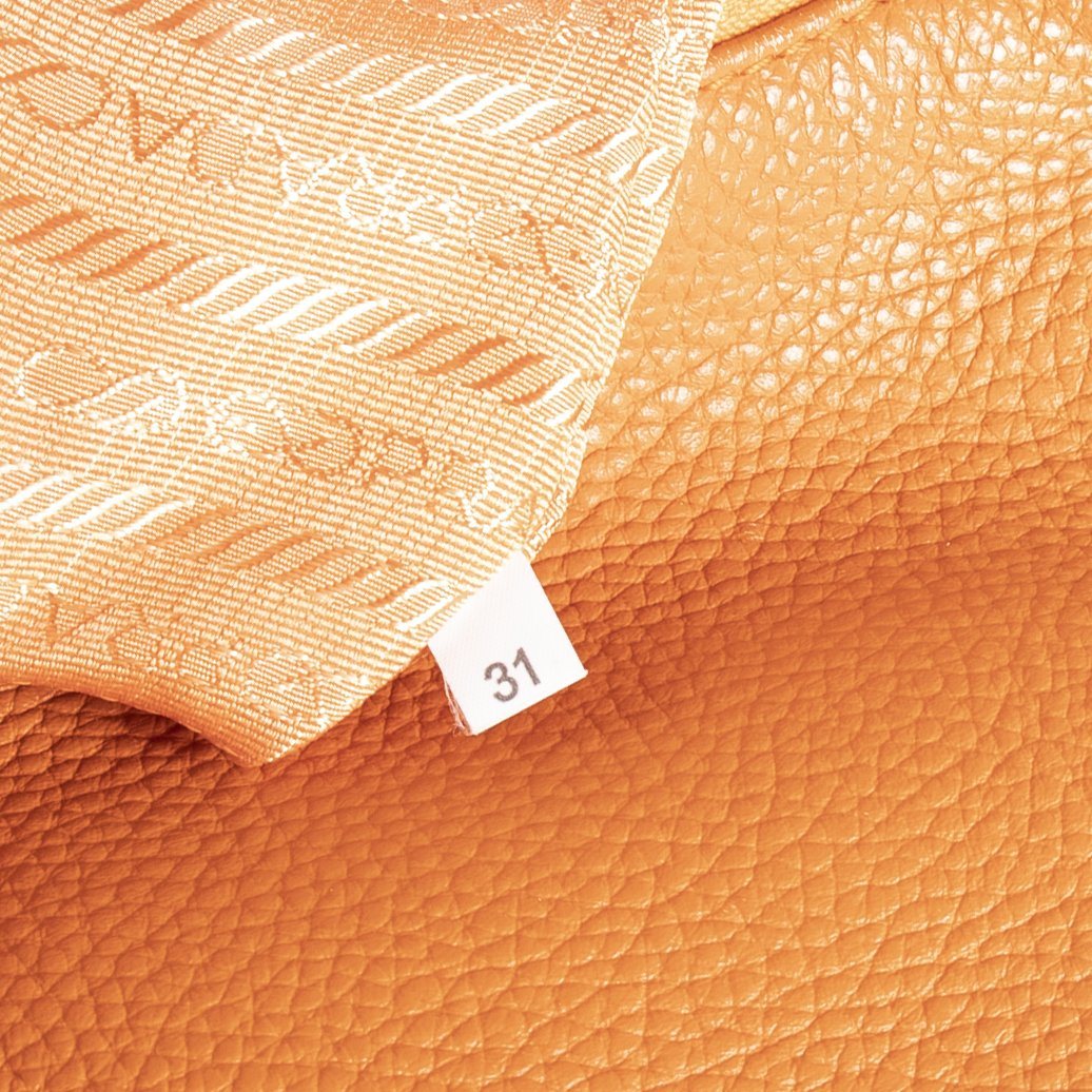 Prada Vitello Daino Hobo